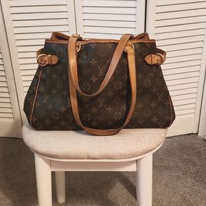 Authentic Louis Vuitton Batignolles Horizontal